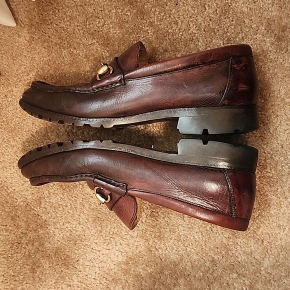 Gucci Horsebit Leather Loafers - Picture 9 of 15